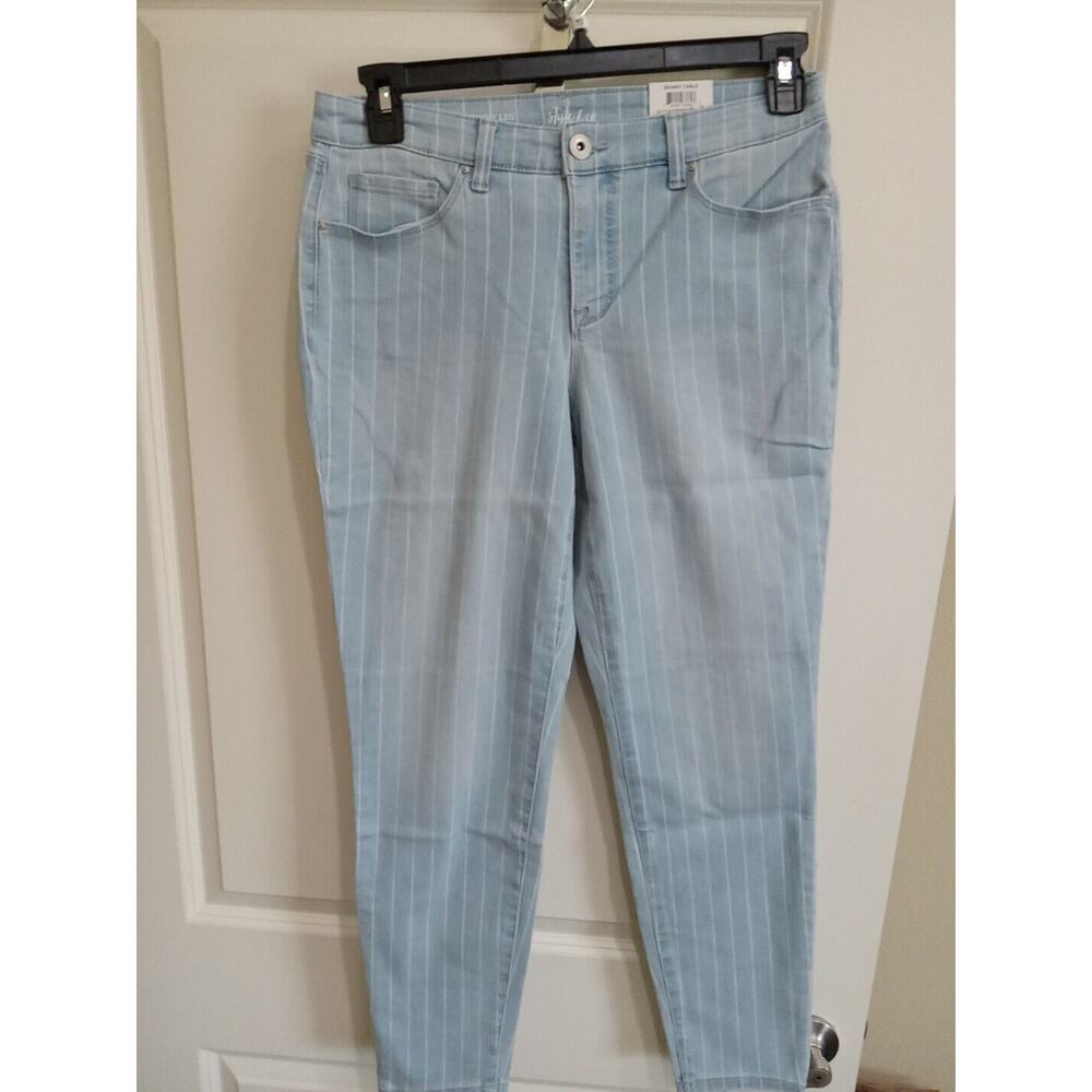 style & co Women’s skinny table mid rise tummy control indigo Stripe jeans 8